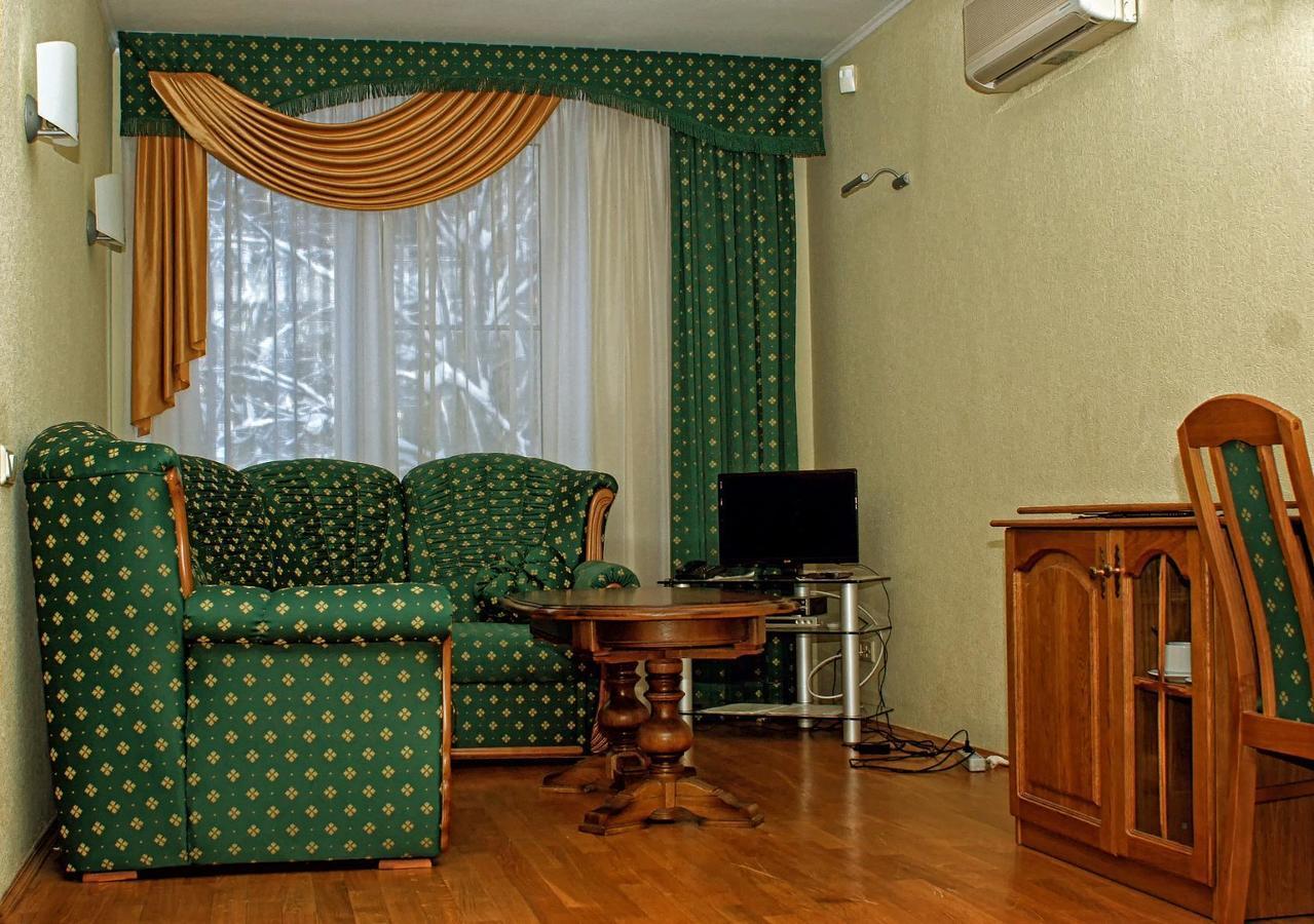 Ok Ogonek Hotel Volma ภายนอก รูปภาพ